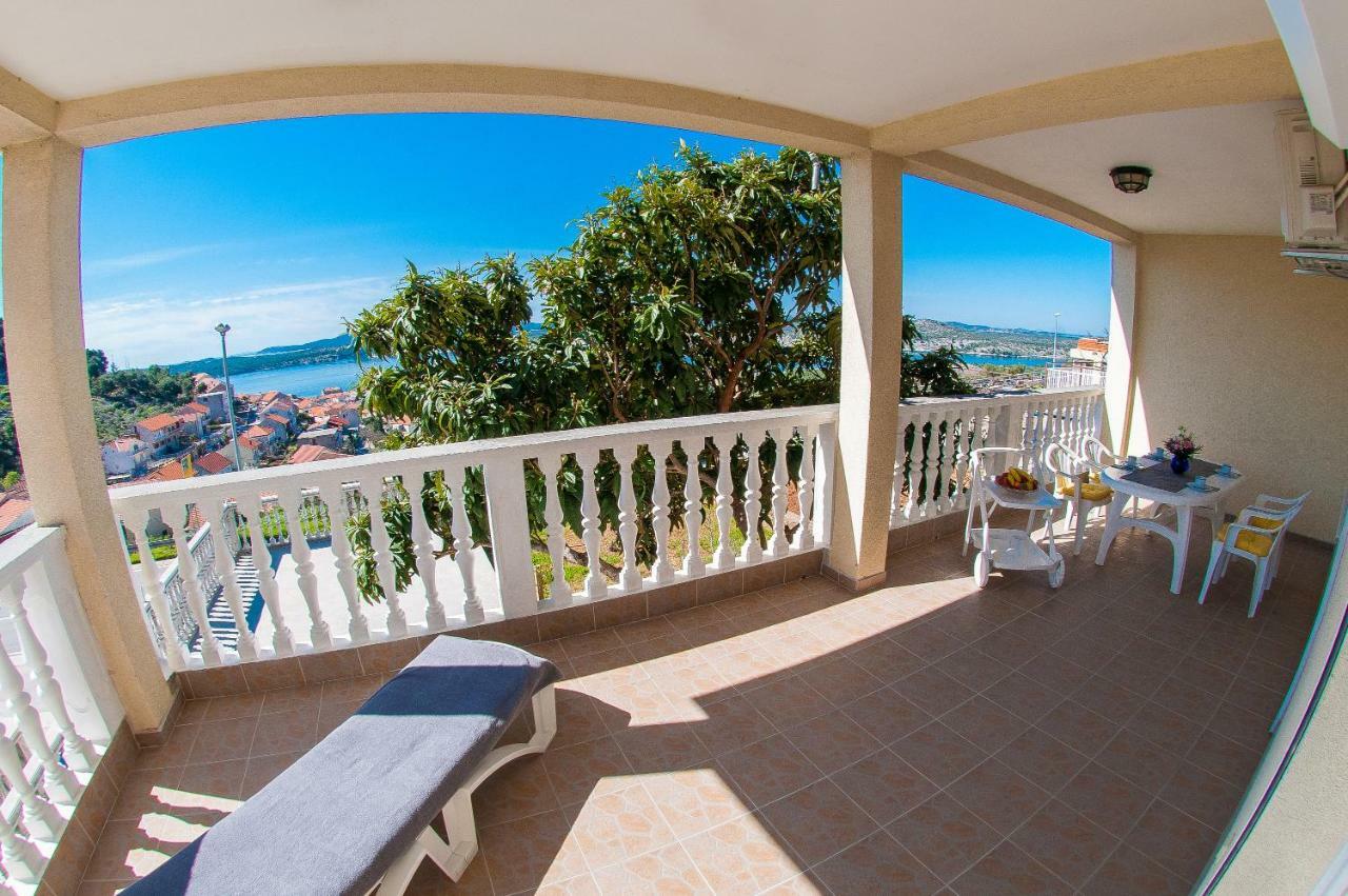 Maestral Suites Sibenik Exterior photo